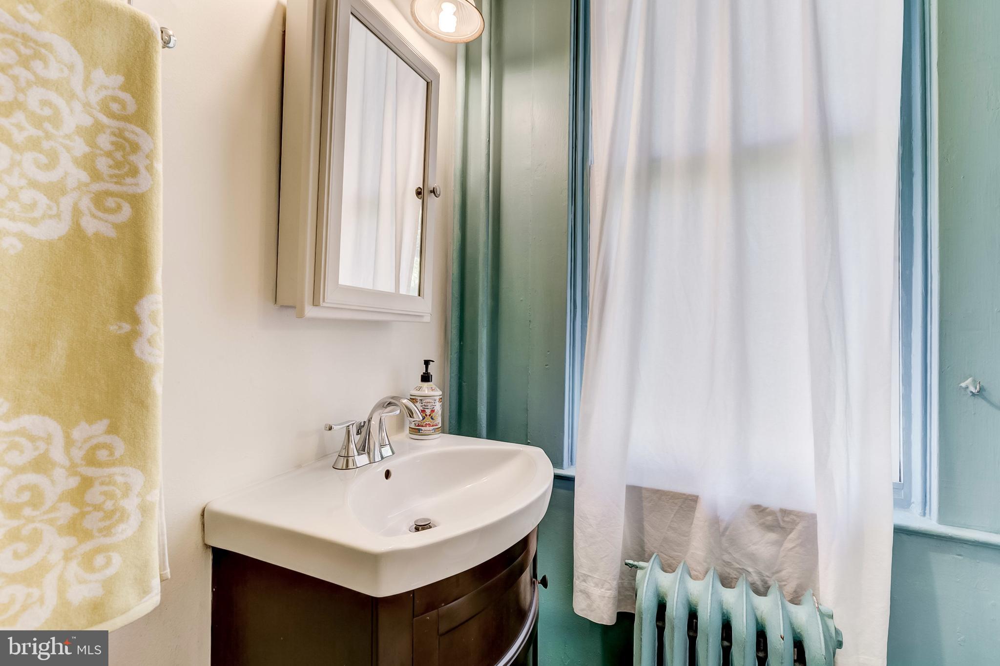 4132 Roland Avenue Baltimore, MD 21211 - Photo 24 of 52