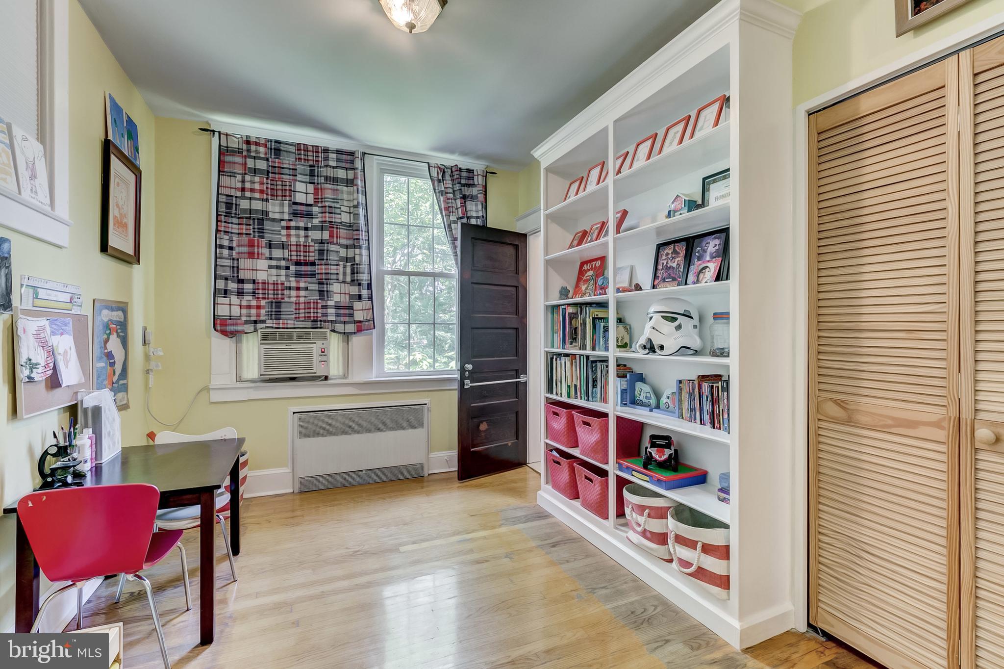 4132 Roland Avenue Baltimore, MD 21211 - Photo 38 of 52