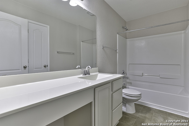 500 Granite Mist Universal City, TX 78148 - Photo 16 of 22