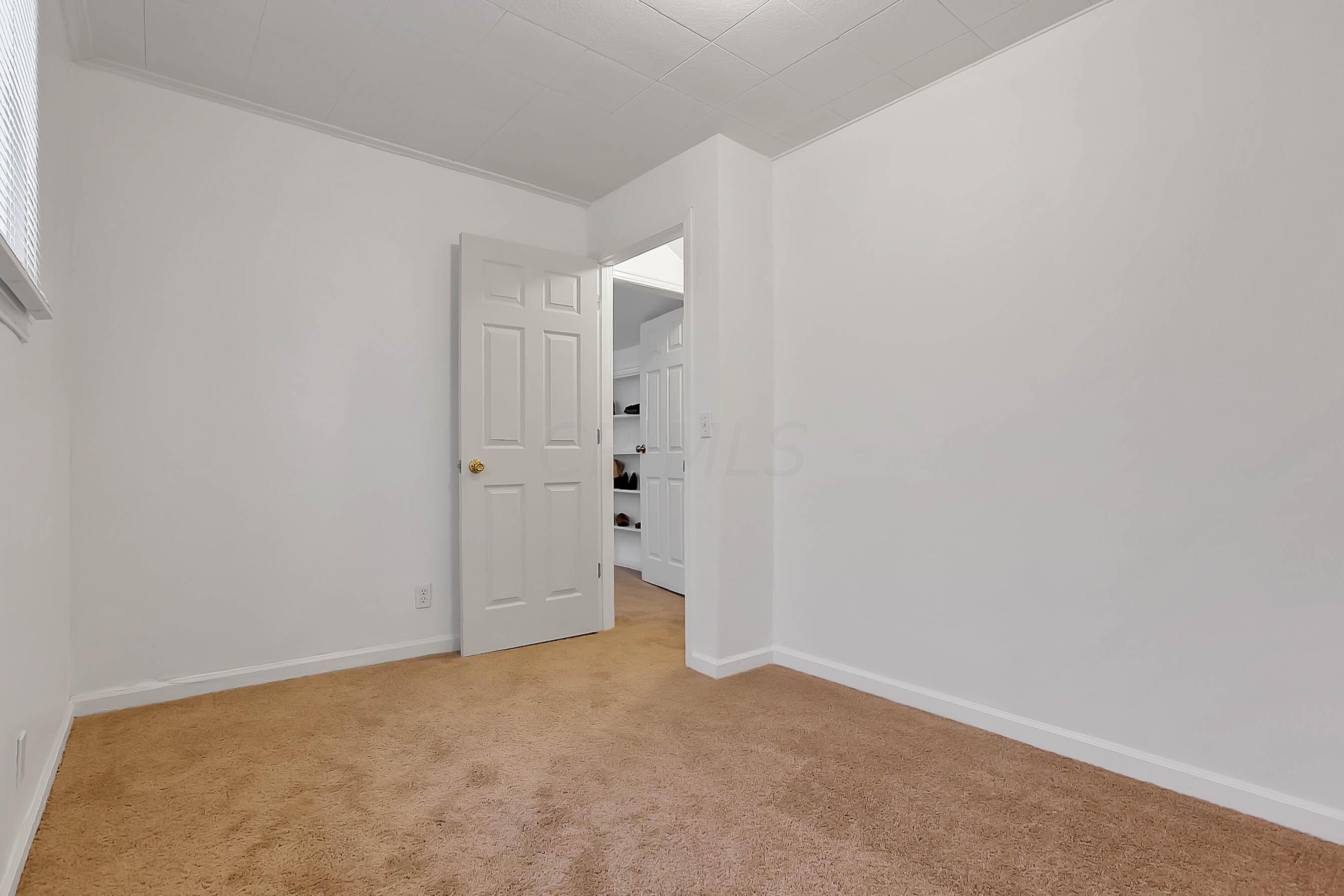 2966 Howey Road Columbus, OH 43224 - Photo 21 of 34 5F3A2627