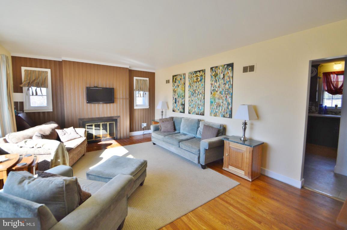 512 Rambler Road Manheim, PA 17545 - Photo 3 of 32 Gallery Image 3