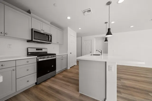 $629,900 | 20075 Sanquinella Circle, Riverside, CA 92507