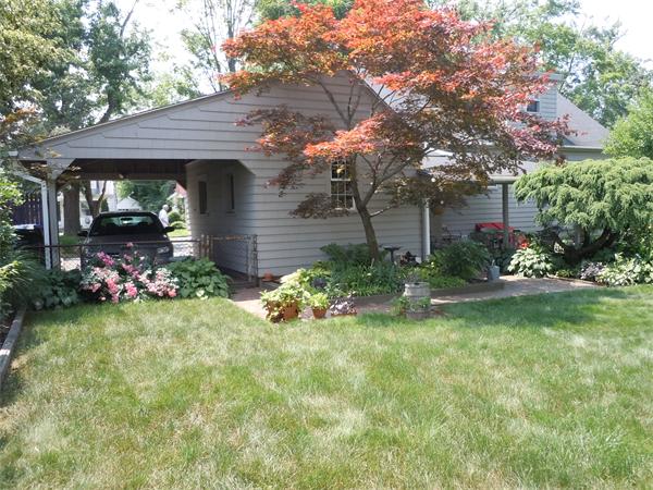 217 Prentice Street Springfield, MA 01104 - Photo 2 of 16