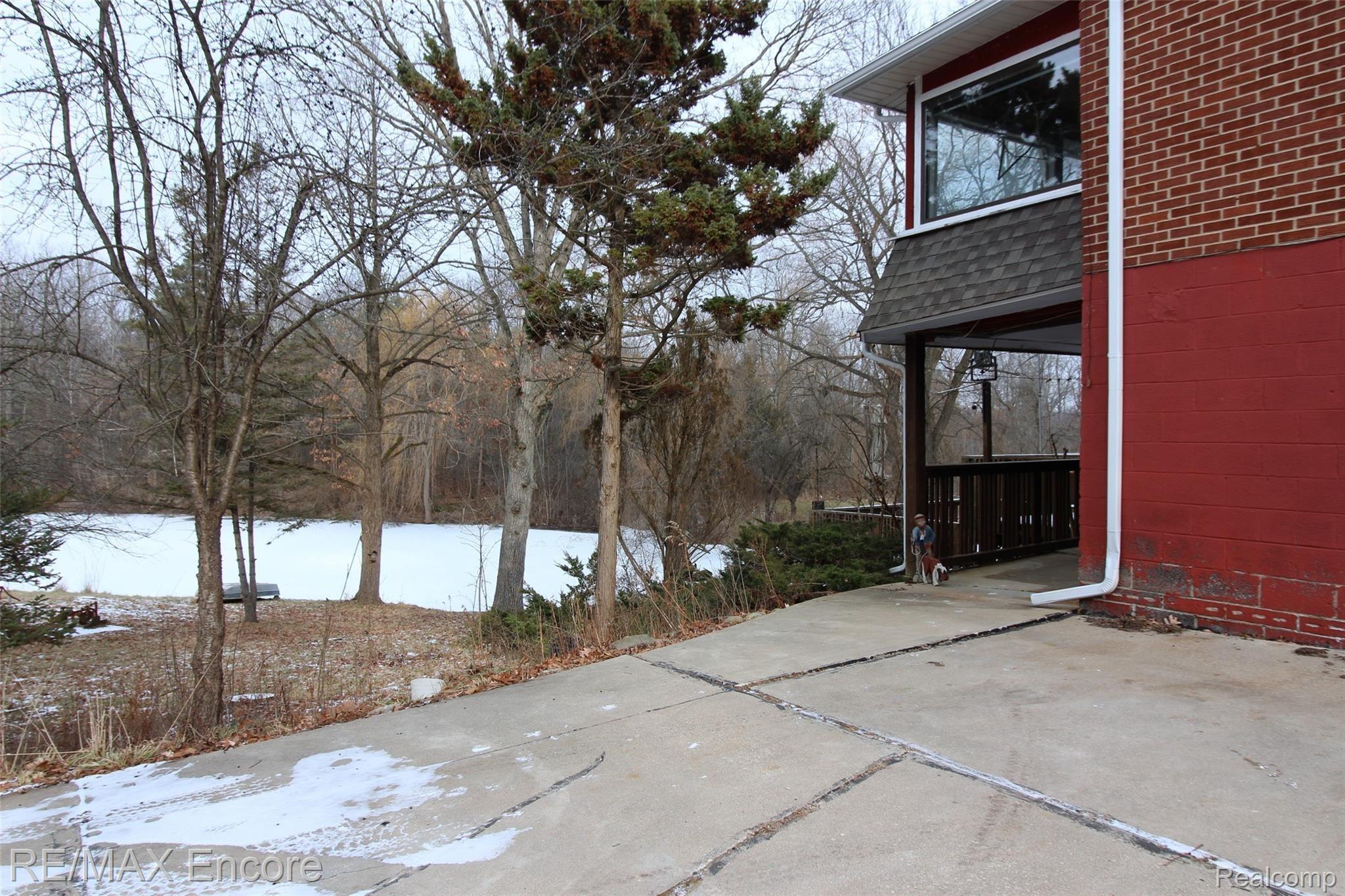 3050 Haley Road White Lake, MI 48383 - Photo 26 of 32 IMG_3242.JPG