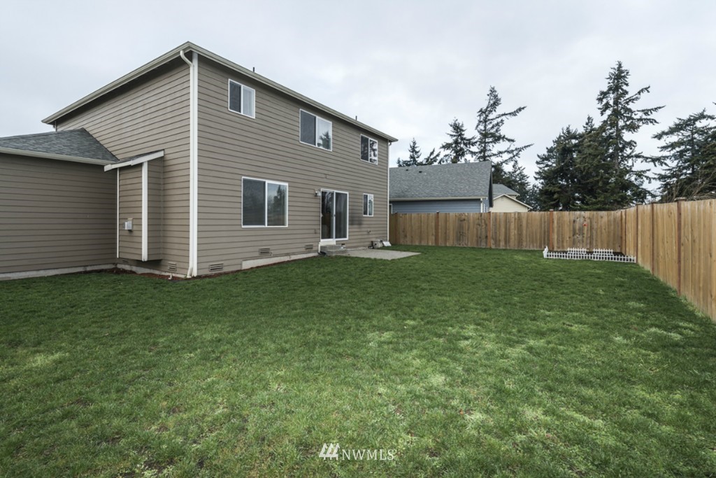 2430 Southwest Navigator Loop Oak Harbor, WA 98277 - Photo 16 of 17 Gallery Image 16