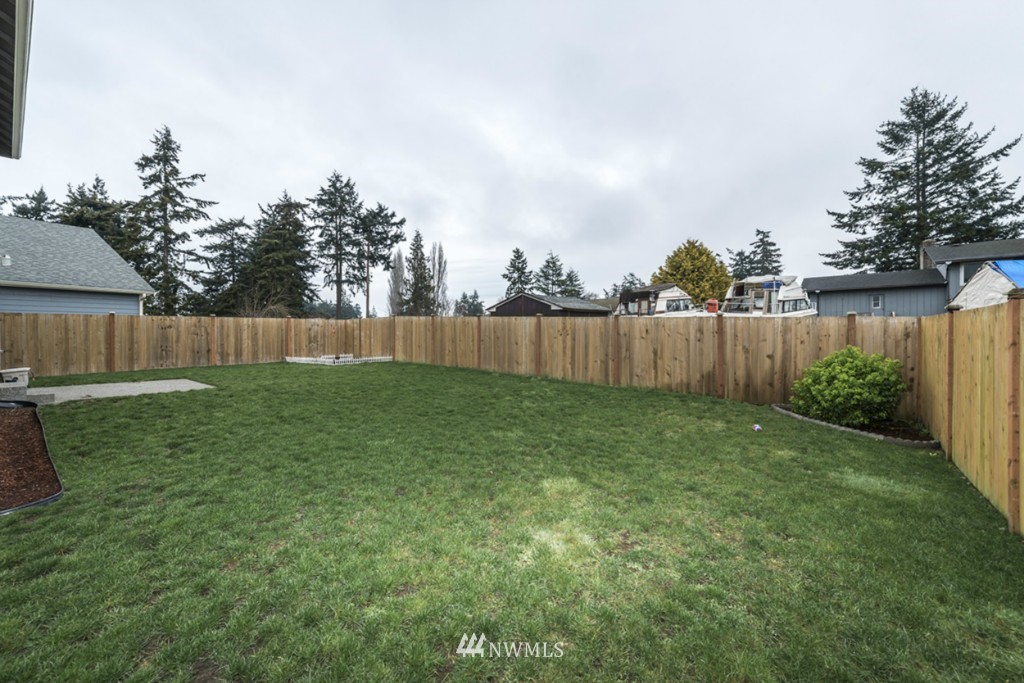 2430 Southwest Navigator Loop Oak Harbor, WA 98277 - Photo 17 of 17 Gallery Image 17