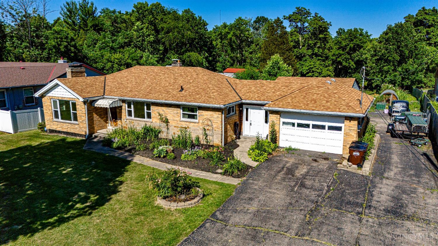 10614 West Mill Road Cincinnati, OH 45240 - Photo 1 of 36