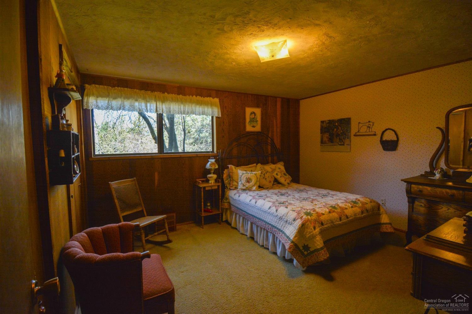 20410 Rogers Road Bend, OR 97703 - Photo 18 of 25 Additional Photo