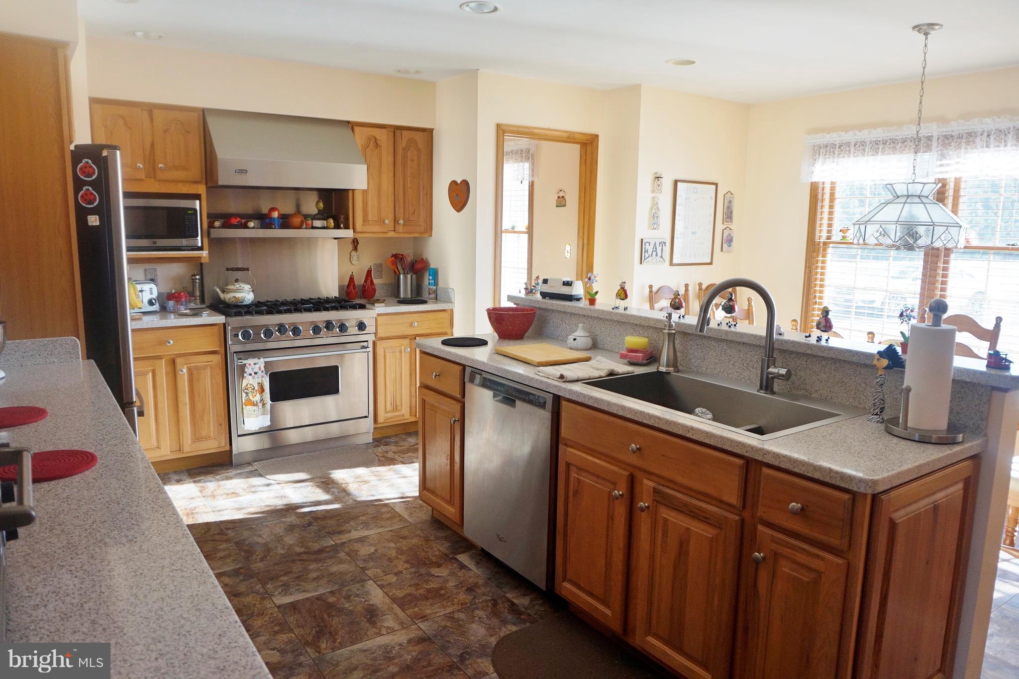 2395 McDowell Road Bridgeville, DE 19933 - Photo 19 of 76 Stainless steel appliances.