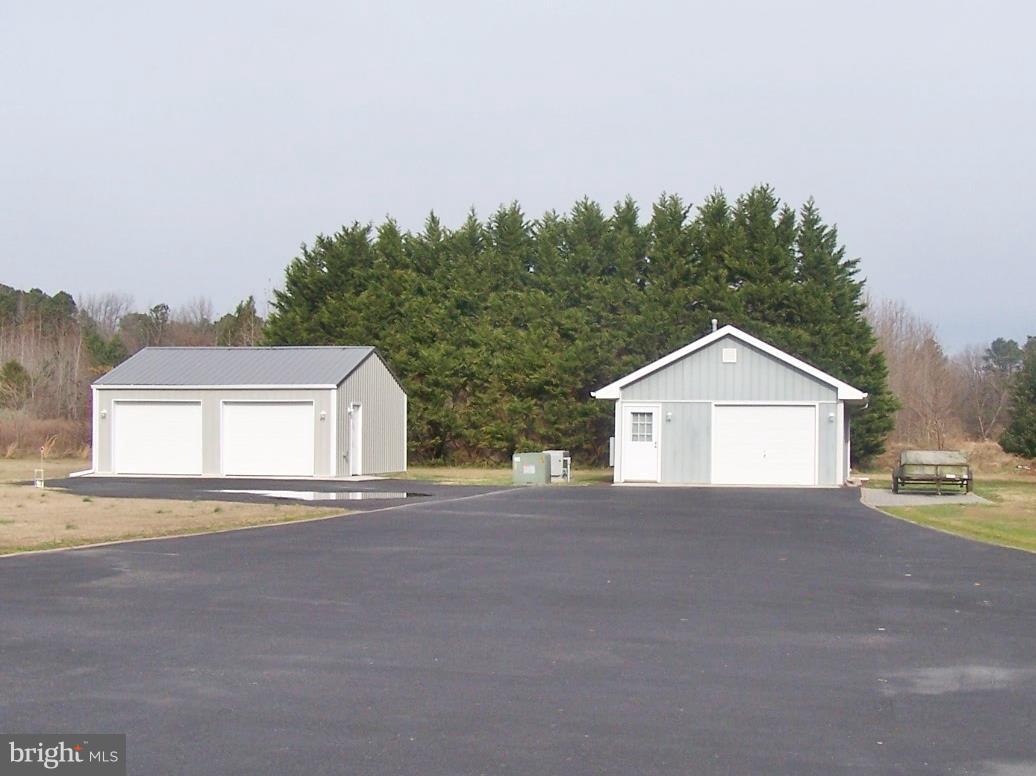 2395 McDowell Road Bridgeville, DE 19933 - Photo 62 of 76 Paved to the detached 24'x24' 2-car garage.