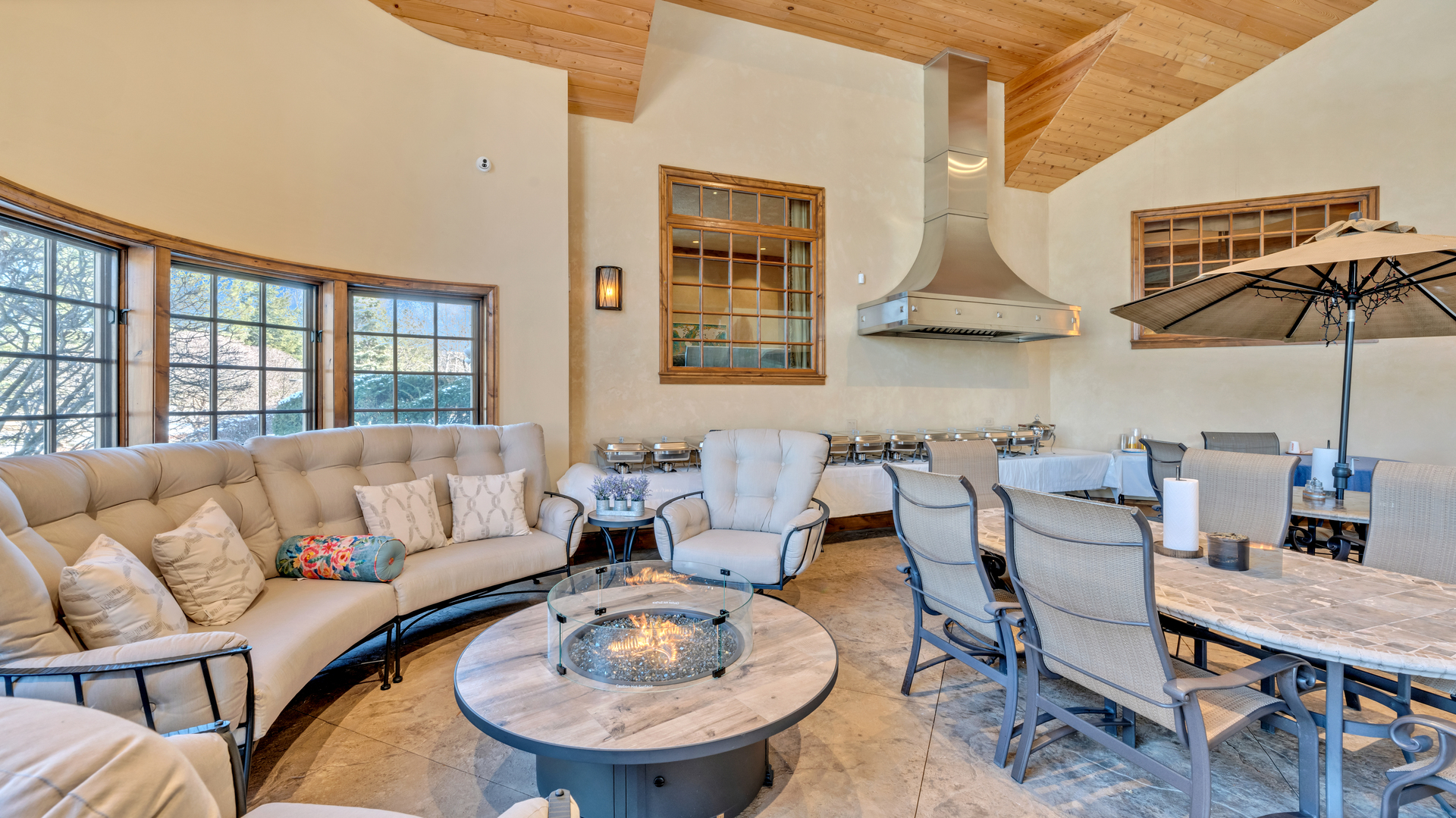 137 Singletree Road Orland Park, IL 60467 - Photo 13 of 75 a living room with furniture and a large window