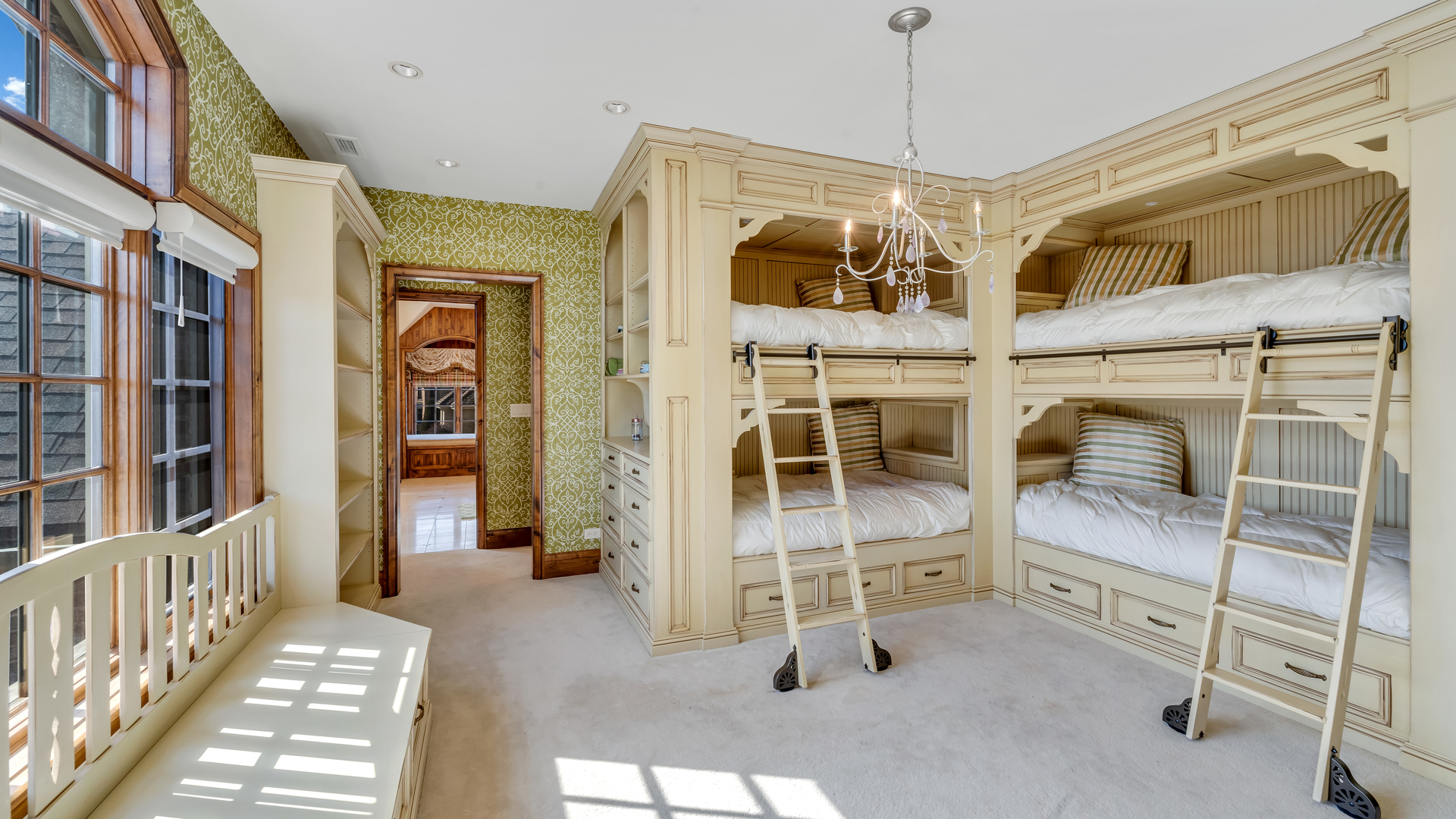 137 Singletree Road Orland Park, IL 60467 - Photo 33 of 75 a view of a livingroom with a staircase