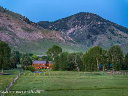 $10,250,000 | 3755 Trail Drive, Jackson, WY 83001