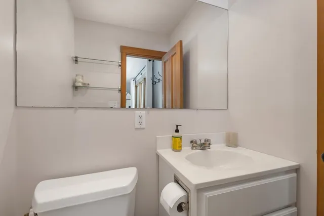 $3,000 | 19 Mirror Lake Drive, Tuftonboro, NH 03853