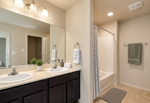 2634 Prancing Stream Drive Spring, TX 77373 - Photo 16 of 31 Primary Suite - Double Sink - Bathroom