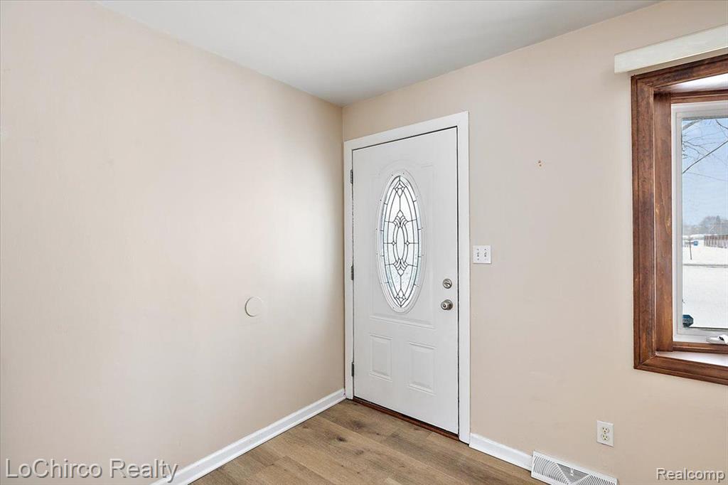 3147 Culbertson Avenue Rochester Hills, MI 48307 - Photo 34 of 38