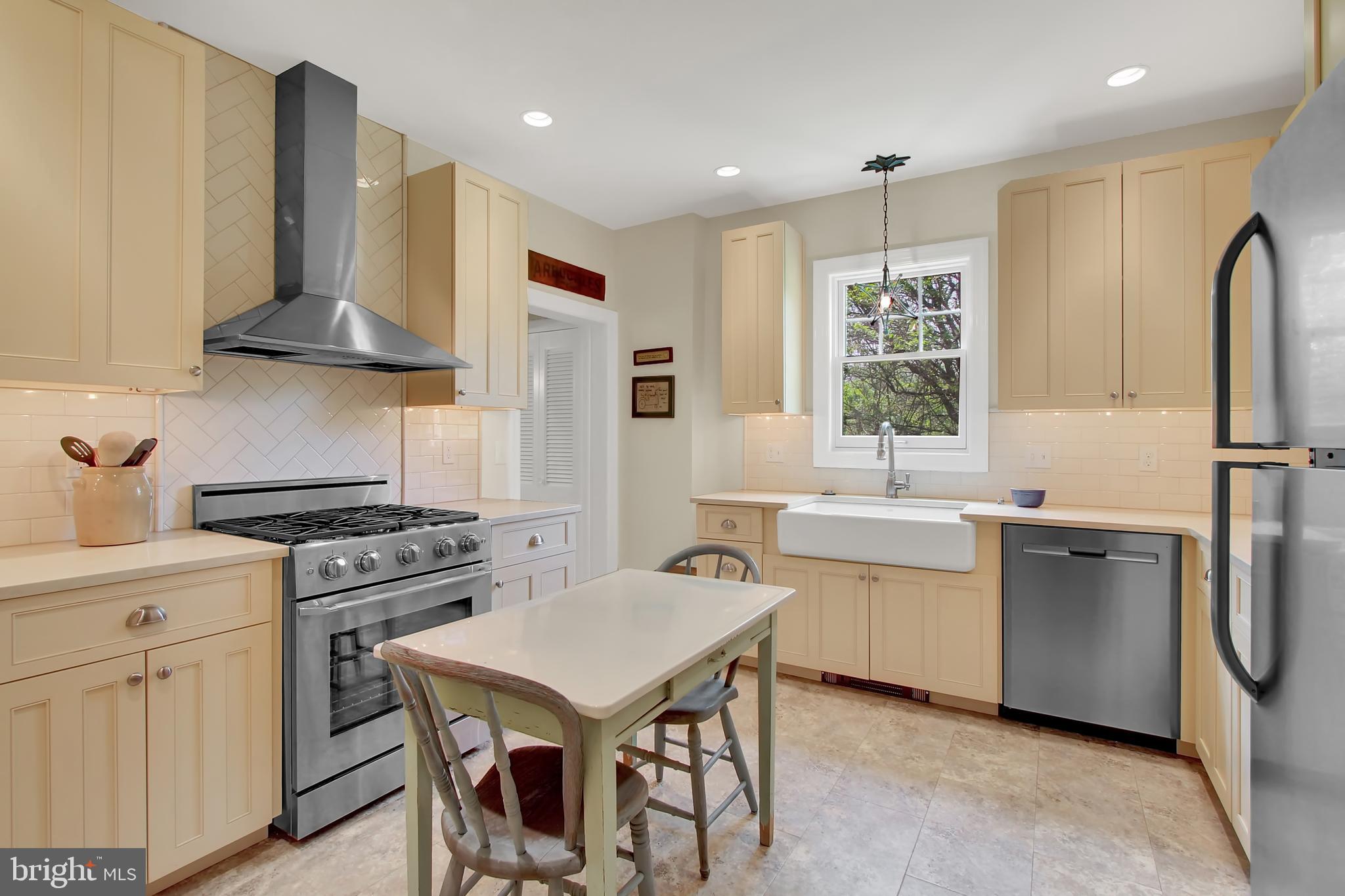 1075 Ebert Road Coopersburg, PA 18036 - Photo 4 of 36 Kitchen