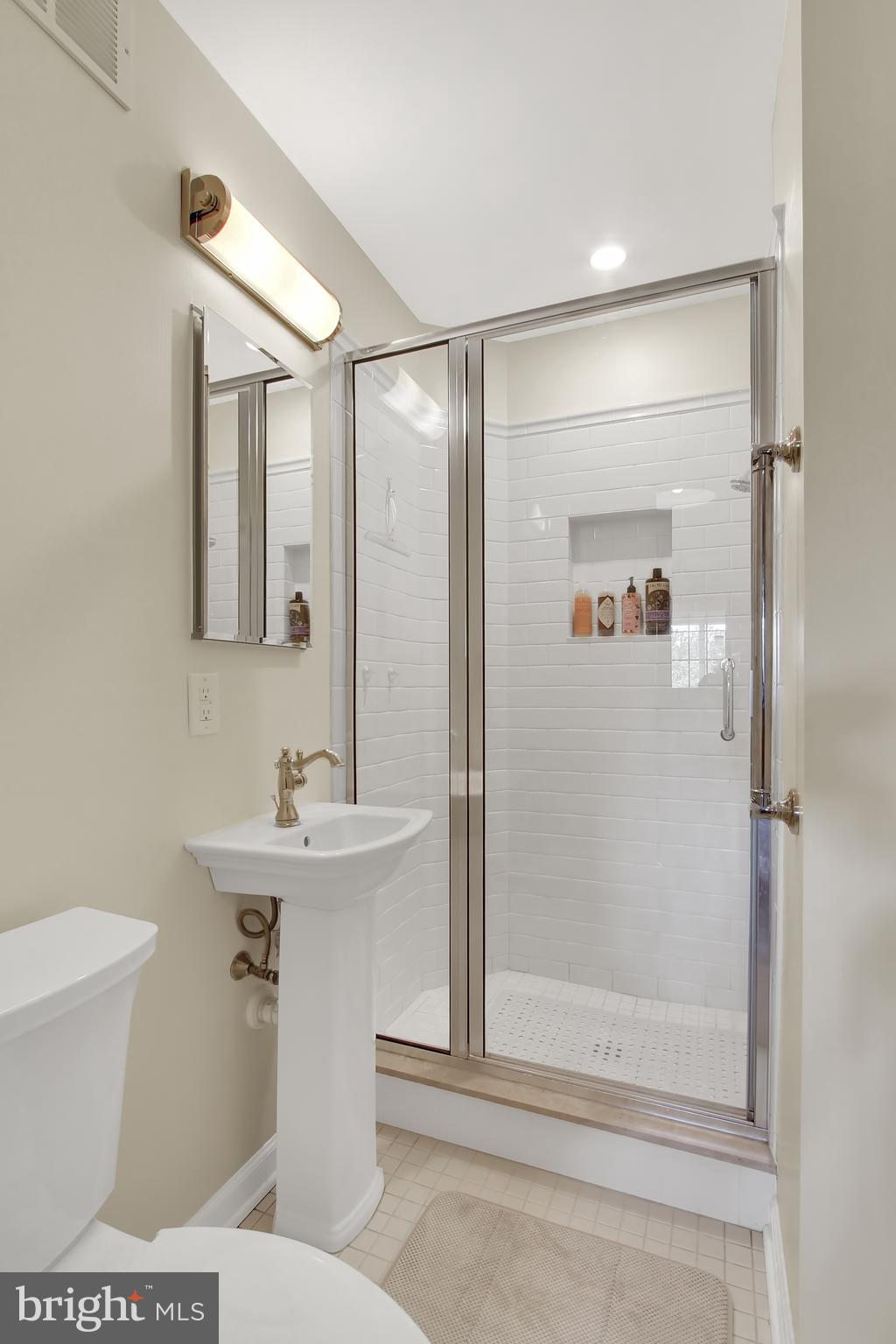 1075 Ebert Road Coopersburg, PA 18036 - Photo 9 of 36 Full bath on first floor