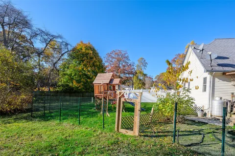 $849,900 | 20 Tulip Court, Moriches, NY 11955