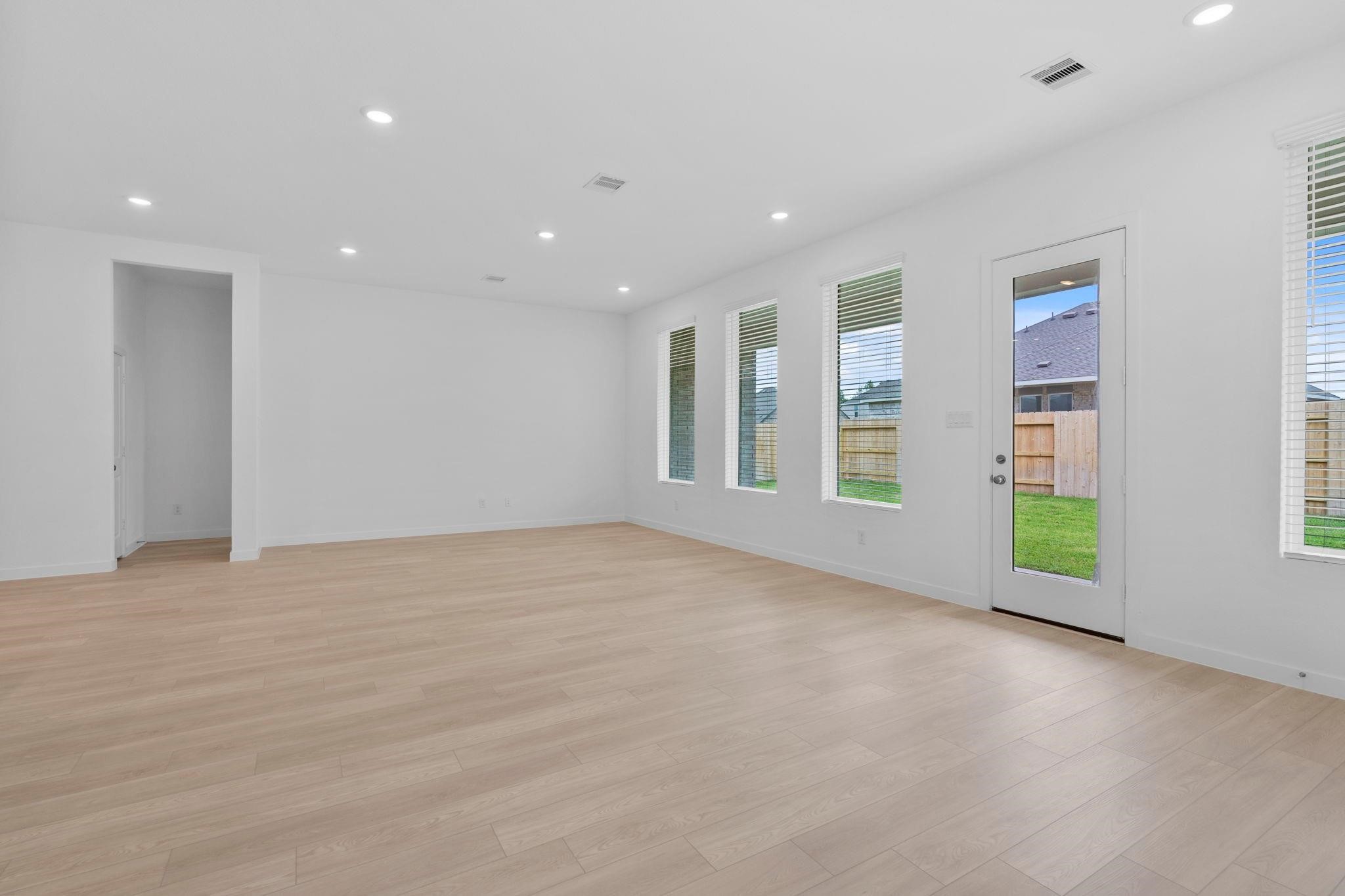 2716 Pine Bluff Drive Rosenberg, TX 77469 - Photo 12 of 32 a view of an empty room with a window