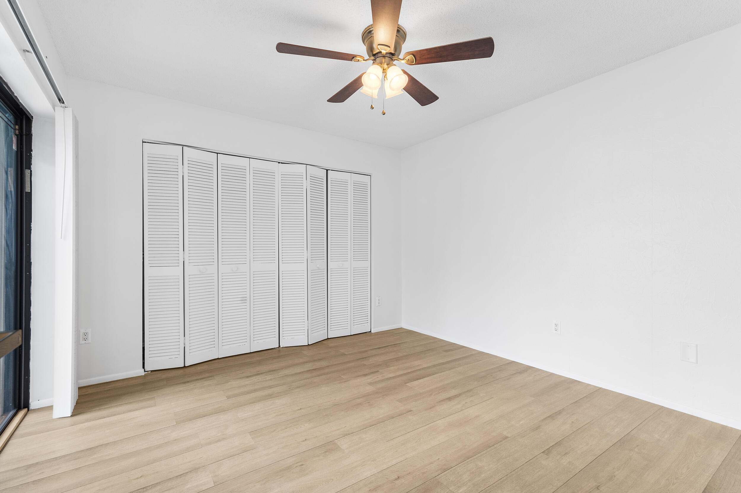 23320 Southwest 58th Avenue, Unit B Boca Raton, FL 33428 - Photo 23 of 40 12__dsc4372