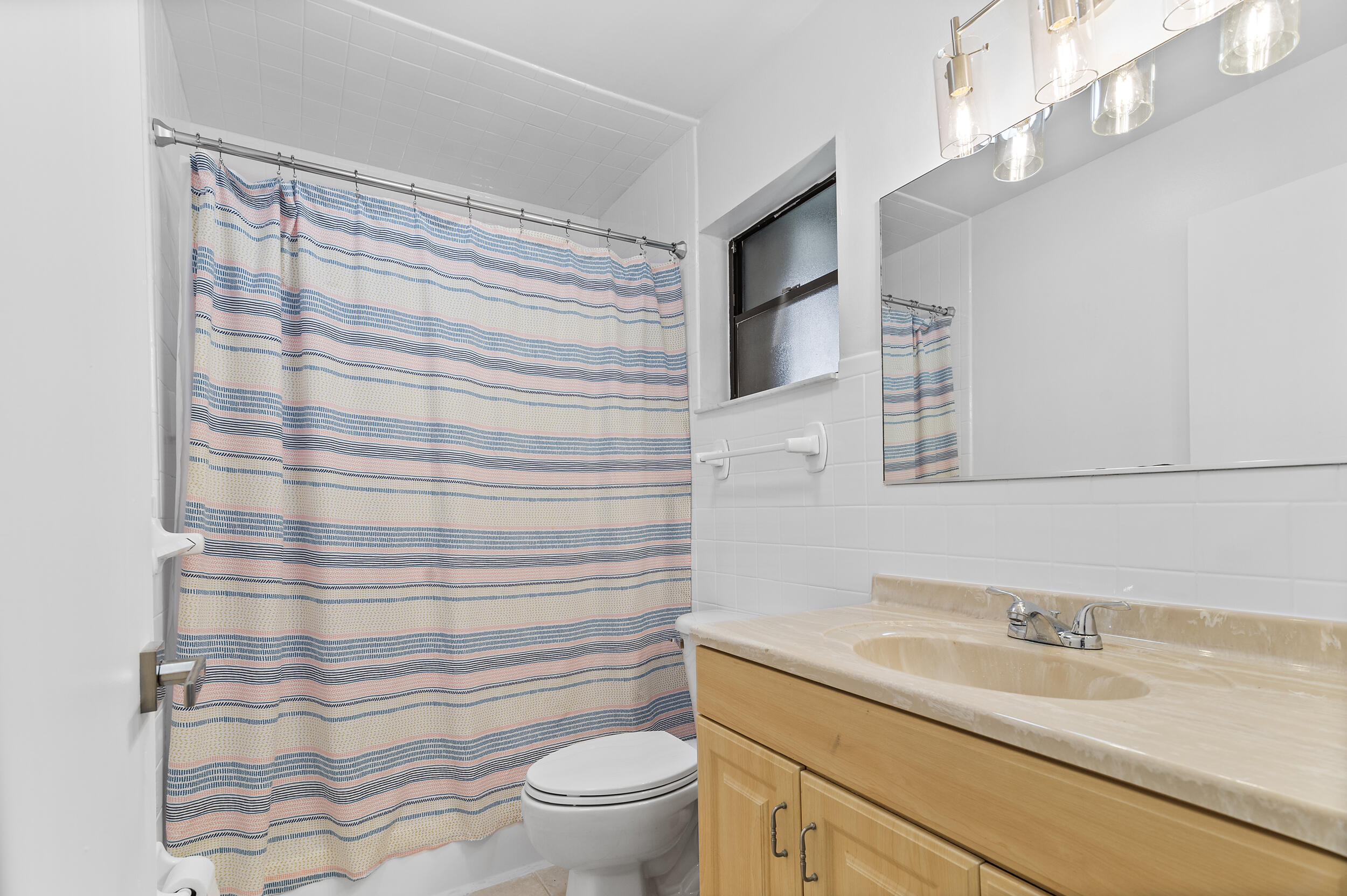 23320 Southwest 58th Avenue, Unit B Boca Raton, FL 33428 - Photo 26 of 40 16__dsc4368