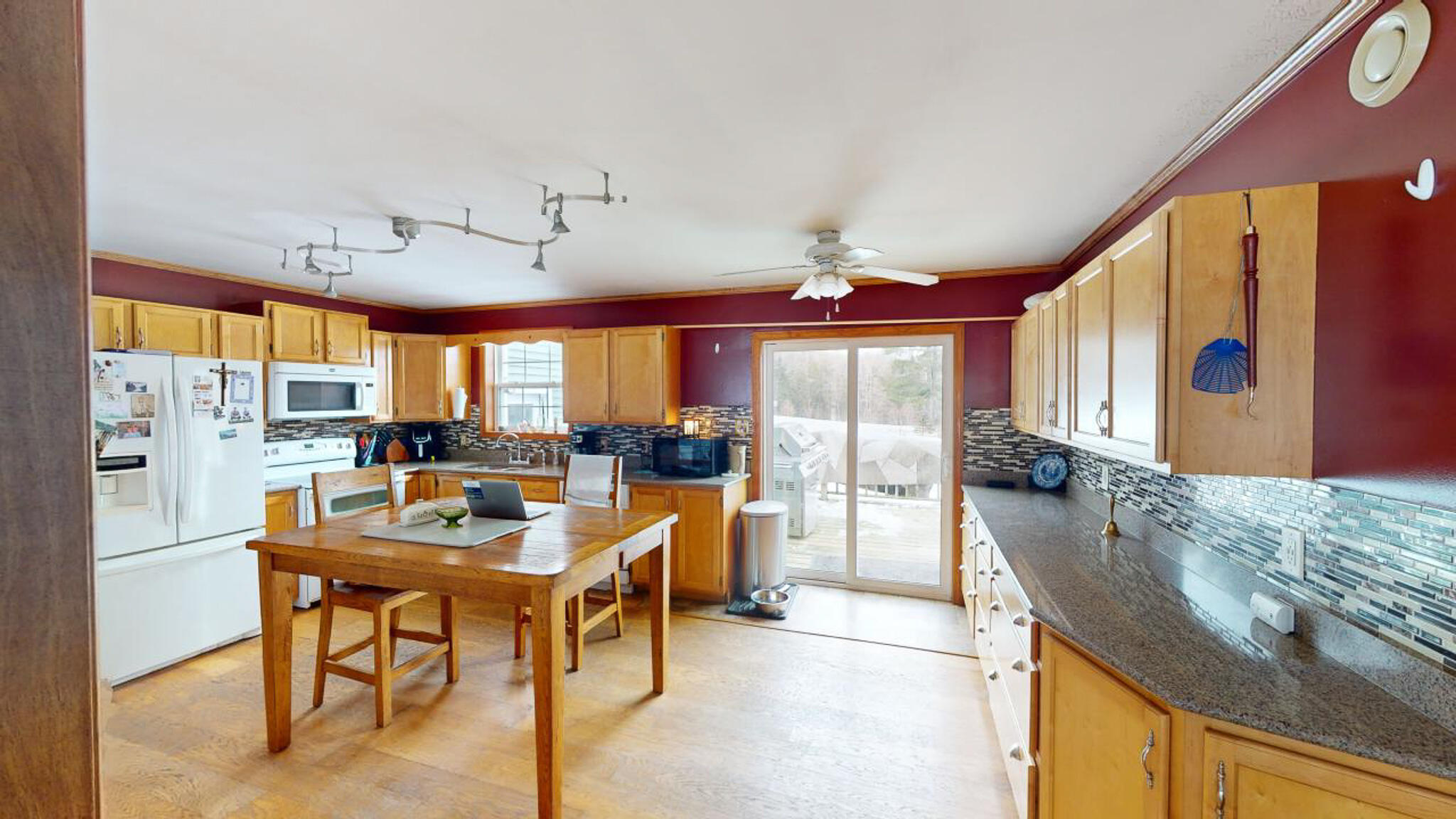 47 Old Keene Road Lincoln, ME 04457 - Photo 11 of 34 10