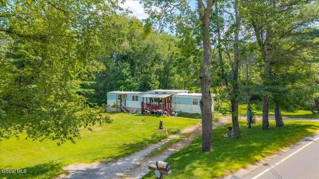 $135,000 | 68 Heath Road, Corinth, NY 12822