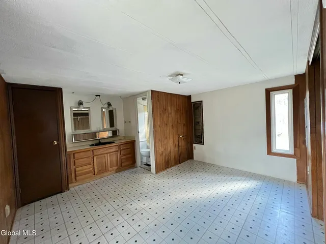 $135,000 | 68 Heath Road, Corinth, NY 12822