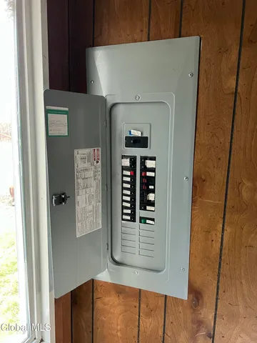 $135,000 | 68 Heath Road, Corinth, NY 12822