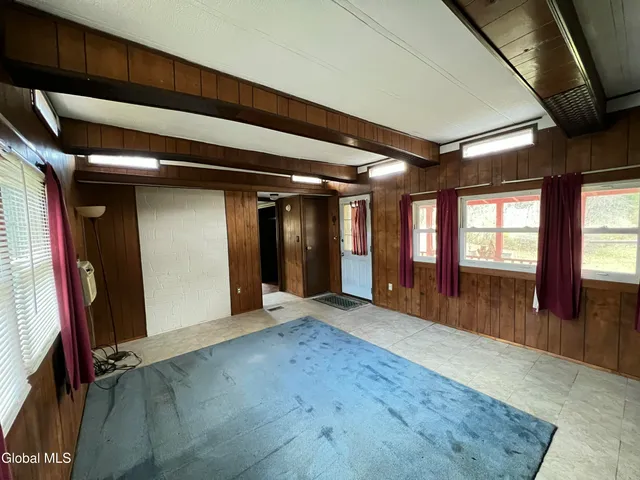 $135,000 | 68 Heath Road, Corinth, NY 12822