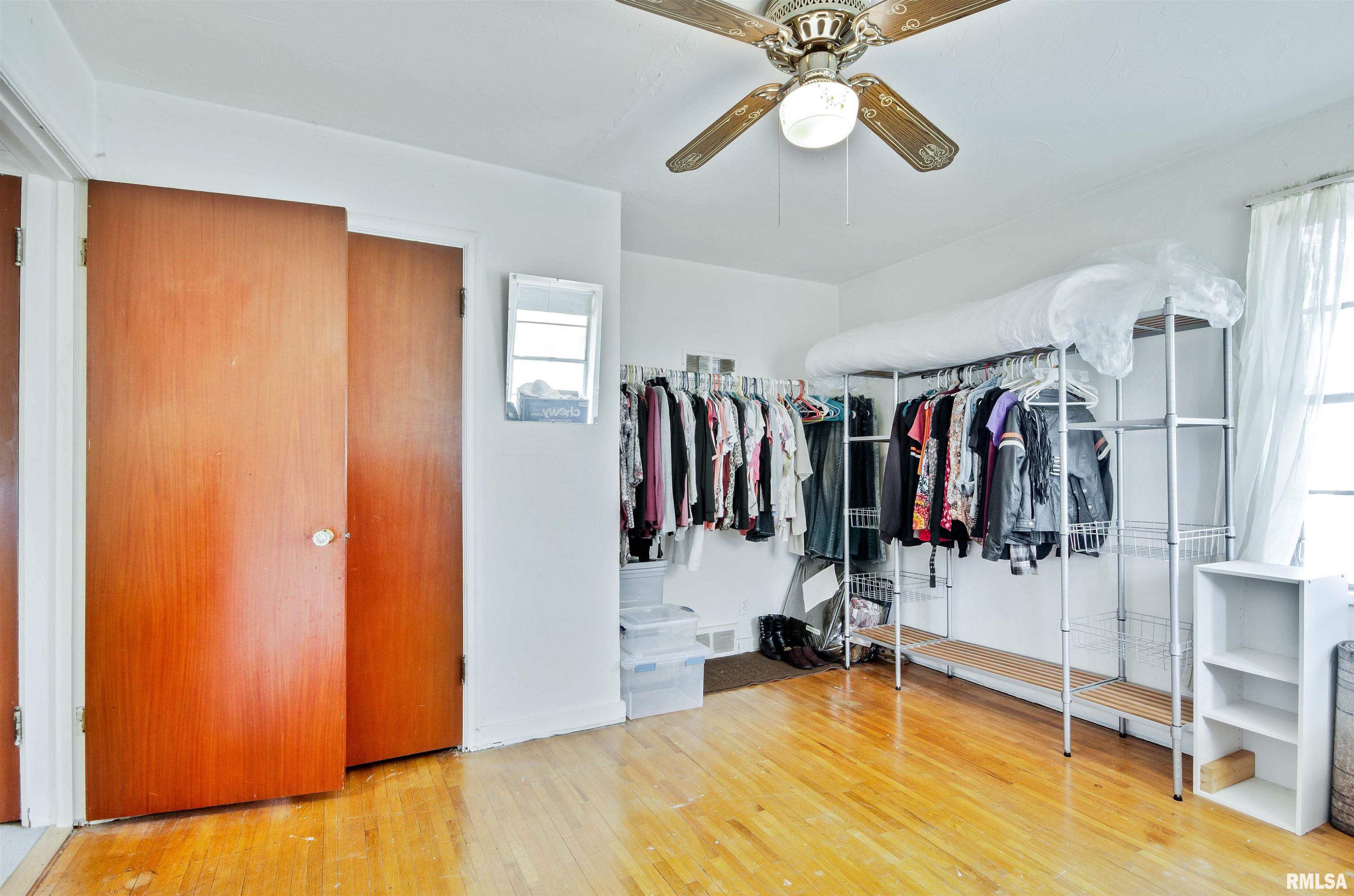 22082 Spring Creek Road East Peoria, IL 61611 - Photo 35 of 41 Gallery Image 35