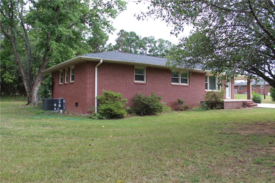 106 Pine Grove Road Anderson, SC 29624 - Photo 14 of 17
