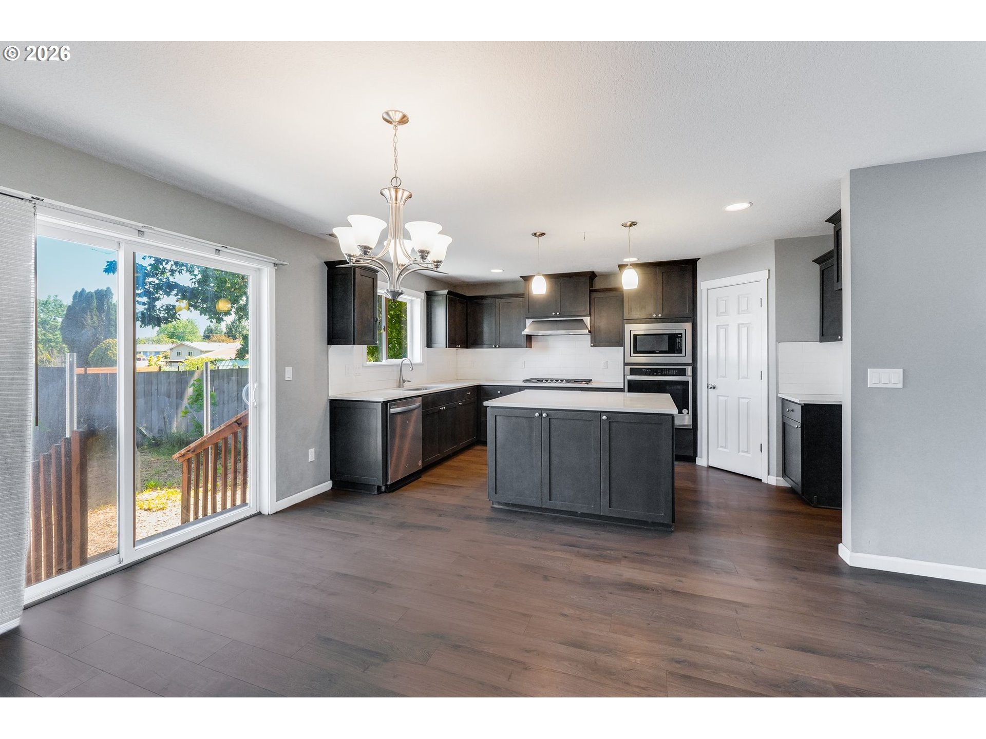 1560 Chemawa Road North Keizer, OR 97303 - Photo 8 of 48