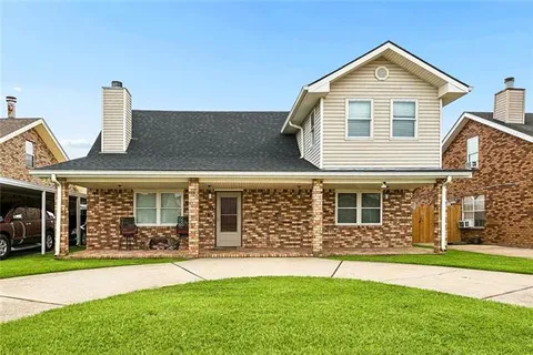 $325,000 | 4424 East Genie Street, Meraux, LA 70075