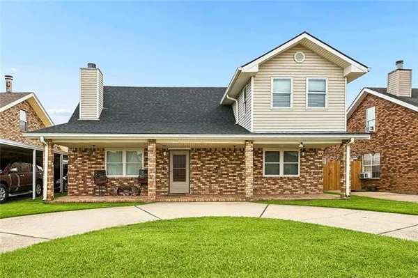 $325,000 | 4424 East Genie Street, Meraux, LA 70075