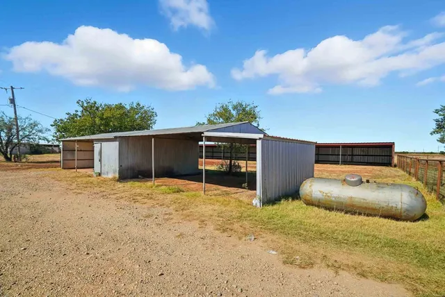 a house view with a outdoor space