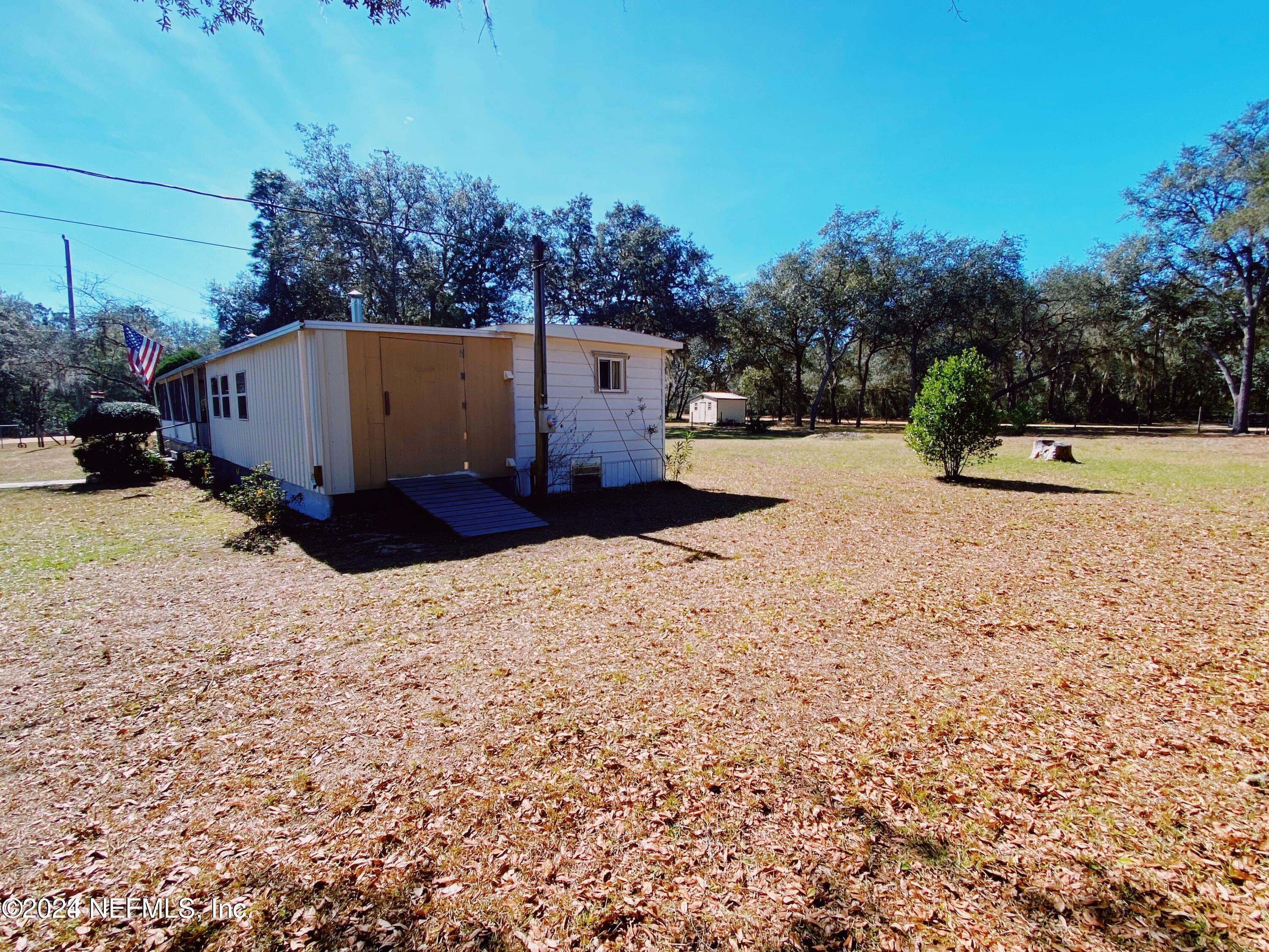 107 Carmichael Road Interlachen, FL 32148 - Photo 12 of 13 14