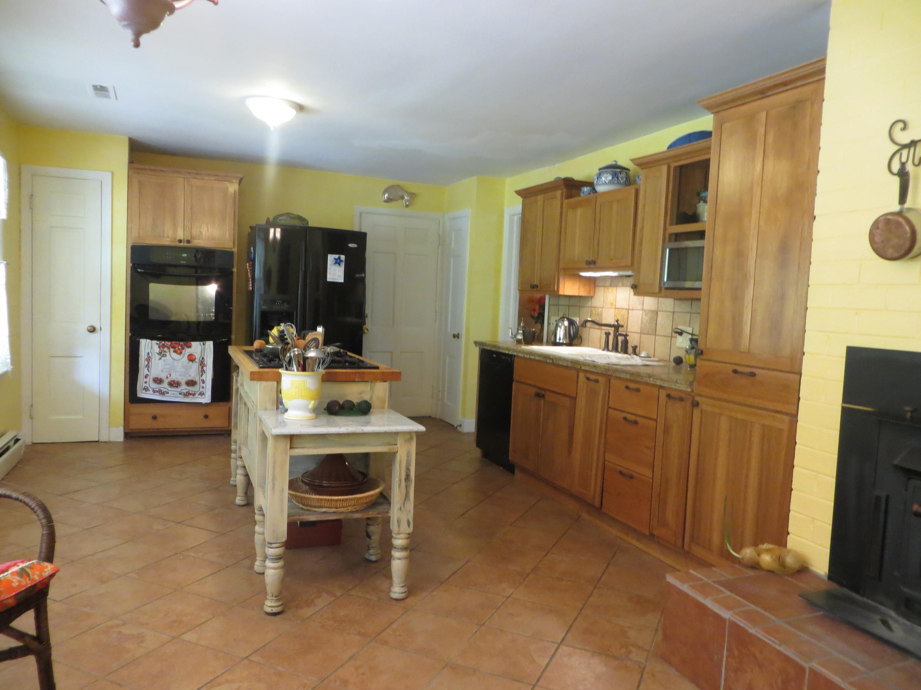 3714 Winding Way Road Southwest Roanoke, VA 24015 - Photo 22 of 42 IMG_4035