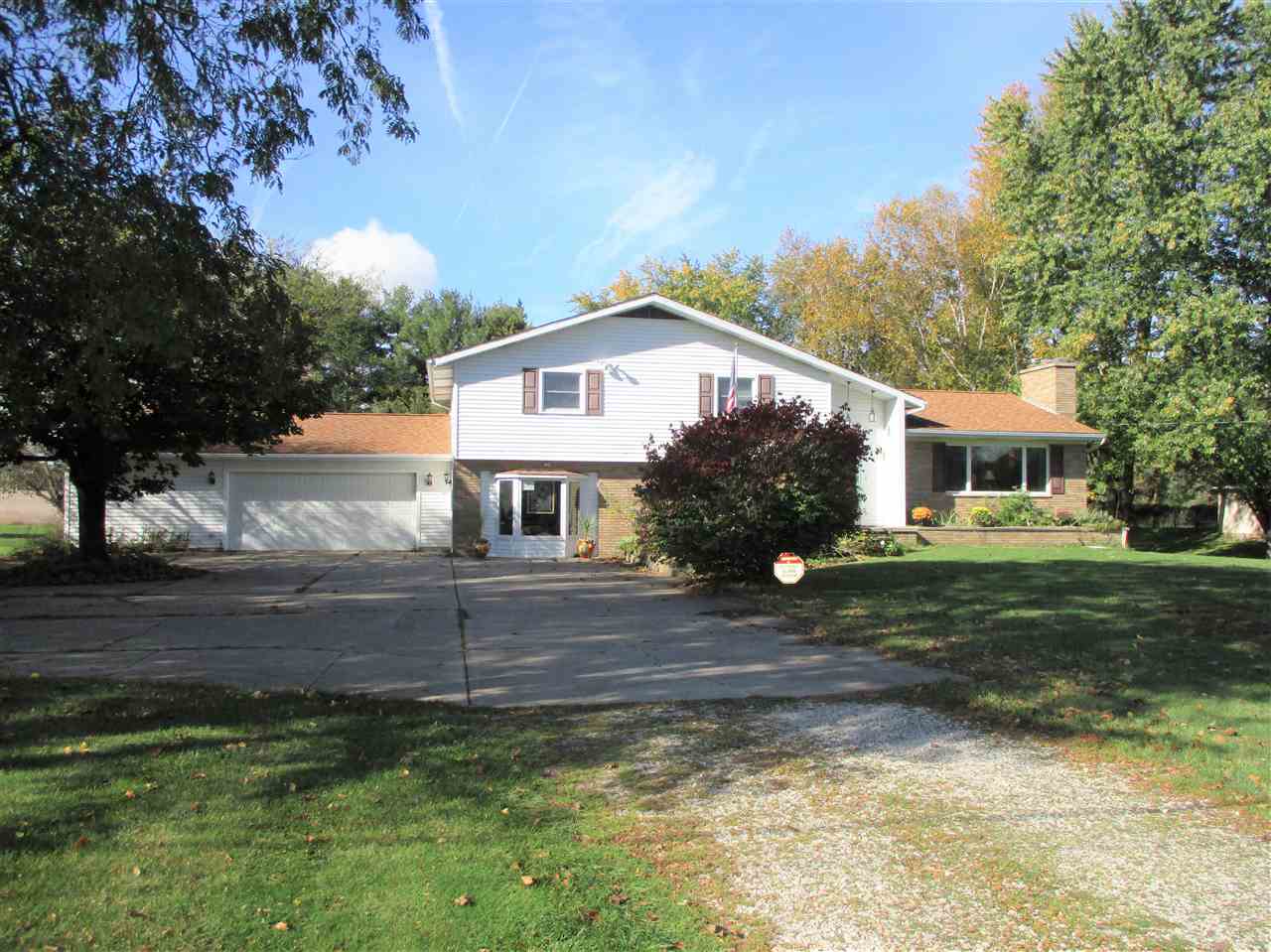 5700 South New Lothrop Road Durand, MI 48429 - Photo 1 of 67 Gallery Image 1