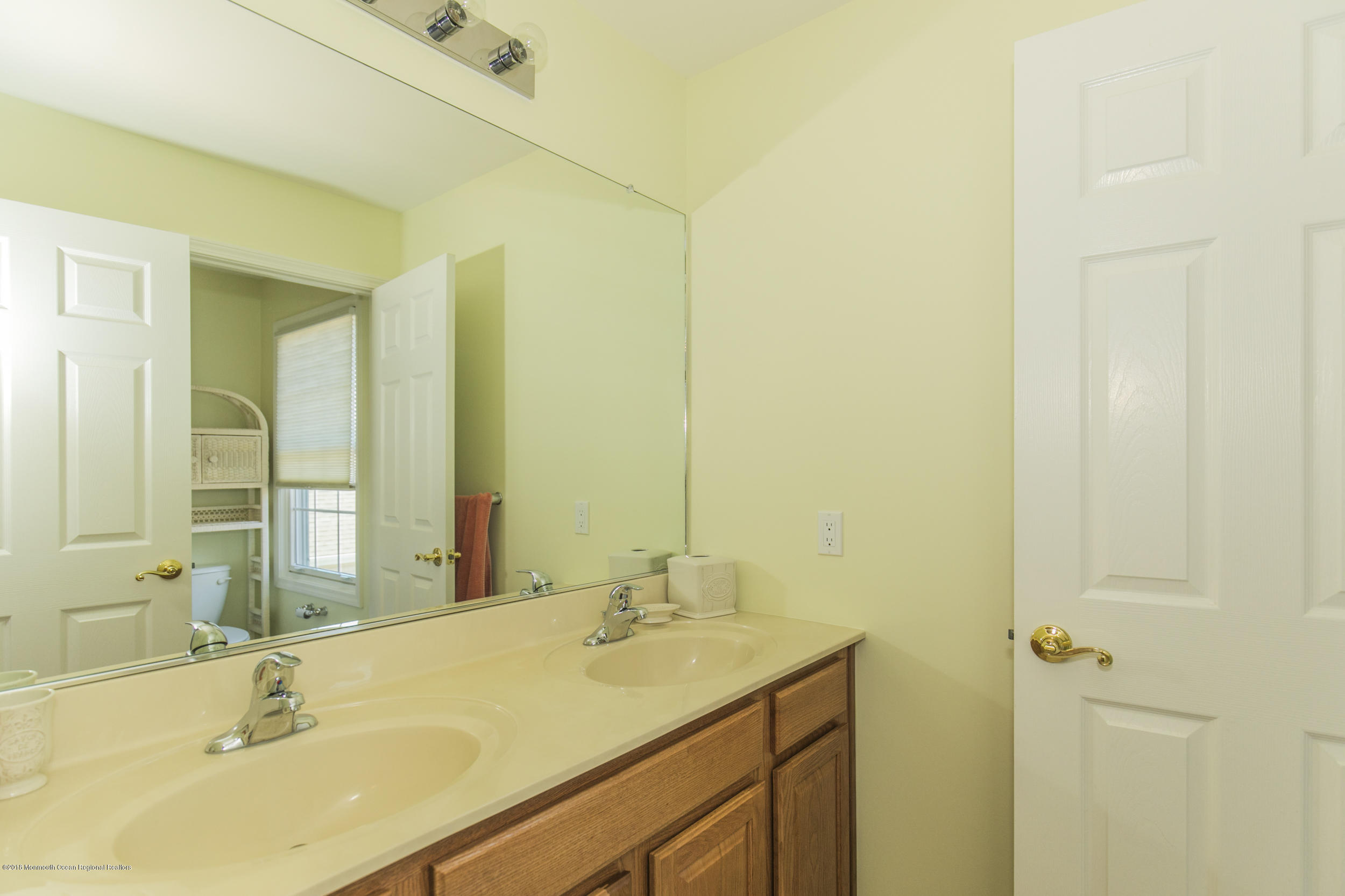 16 Vancleve Road Manalapan, NJ 07726 - Photo 41 of 45 Battleground_39