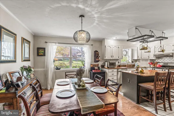 $339,500 | 10 Amanda Avenue, Hanover, PA 17331