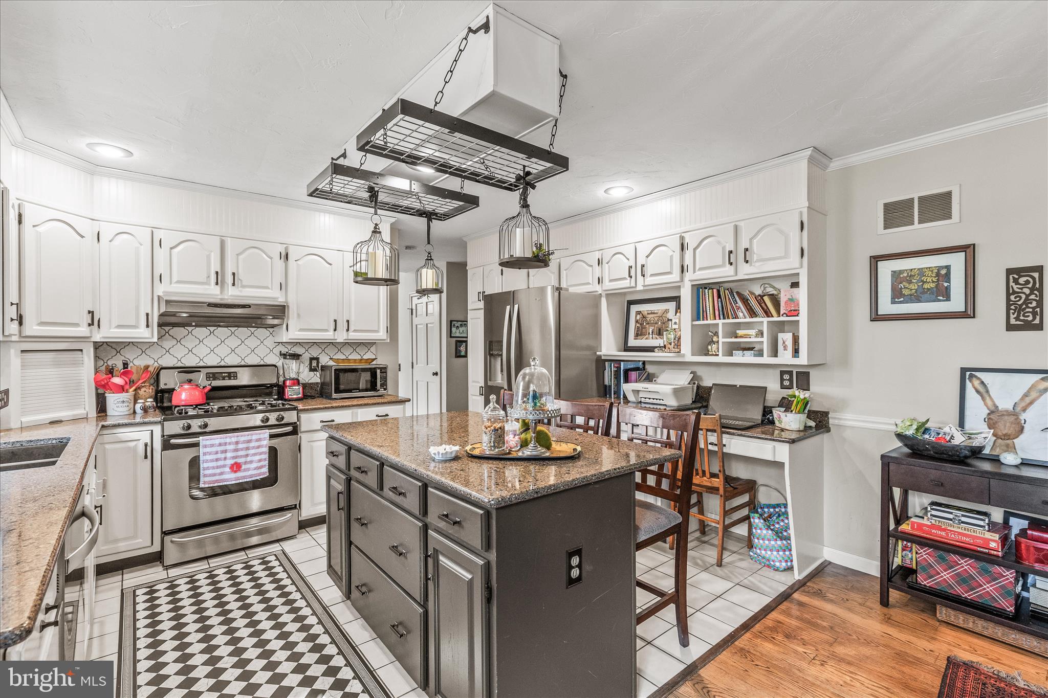 10 Amanda Avenue Hanover, PA 17331 - Photo 13 of 41