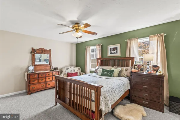 $339,500 | 10 Amanda Avenue, Hanover, PA 17331