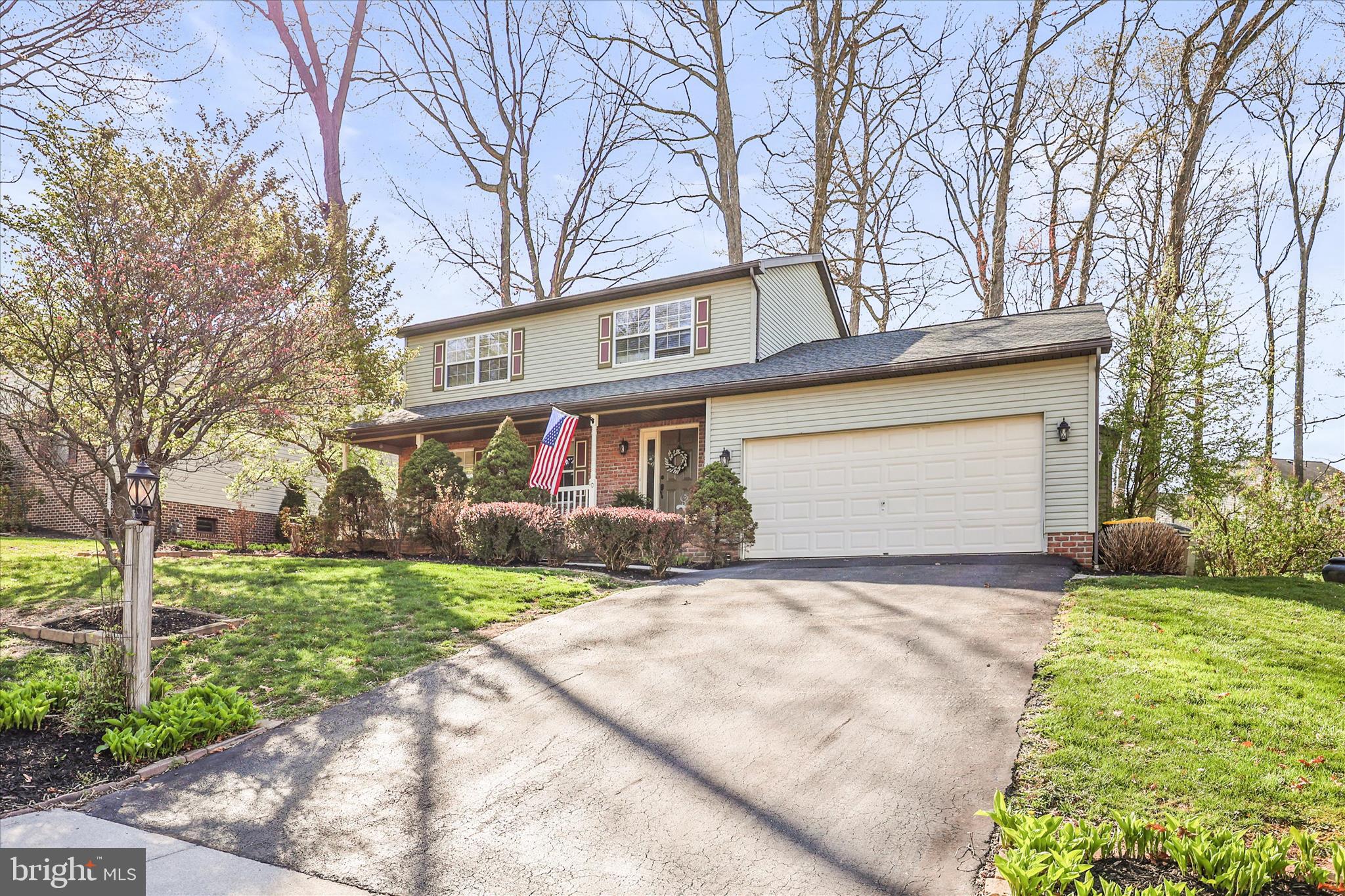 10 Amanda Avenue Hanover, PA 17331 - Photo 3 of 41