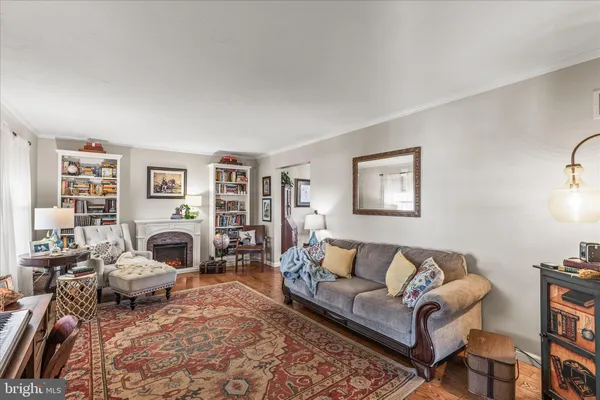 $339,500 | 10 Amanda Avenue, Hanover, PA 17331