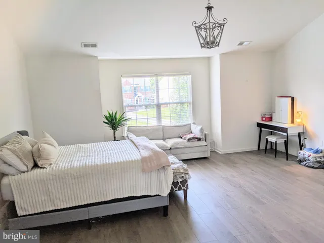 $640,000 | 10816 King Nobel Lane, Bealeton, VA 22712