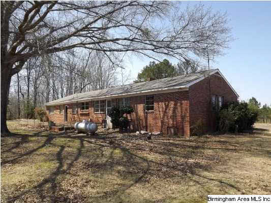 2470 Bon Air Road Sylacauga, AL 35150 - Photo 2 of 20