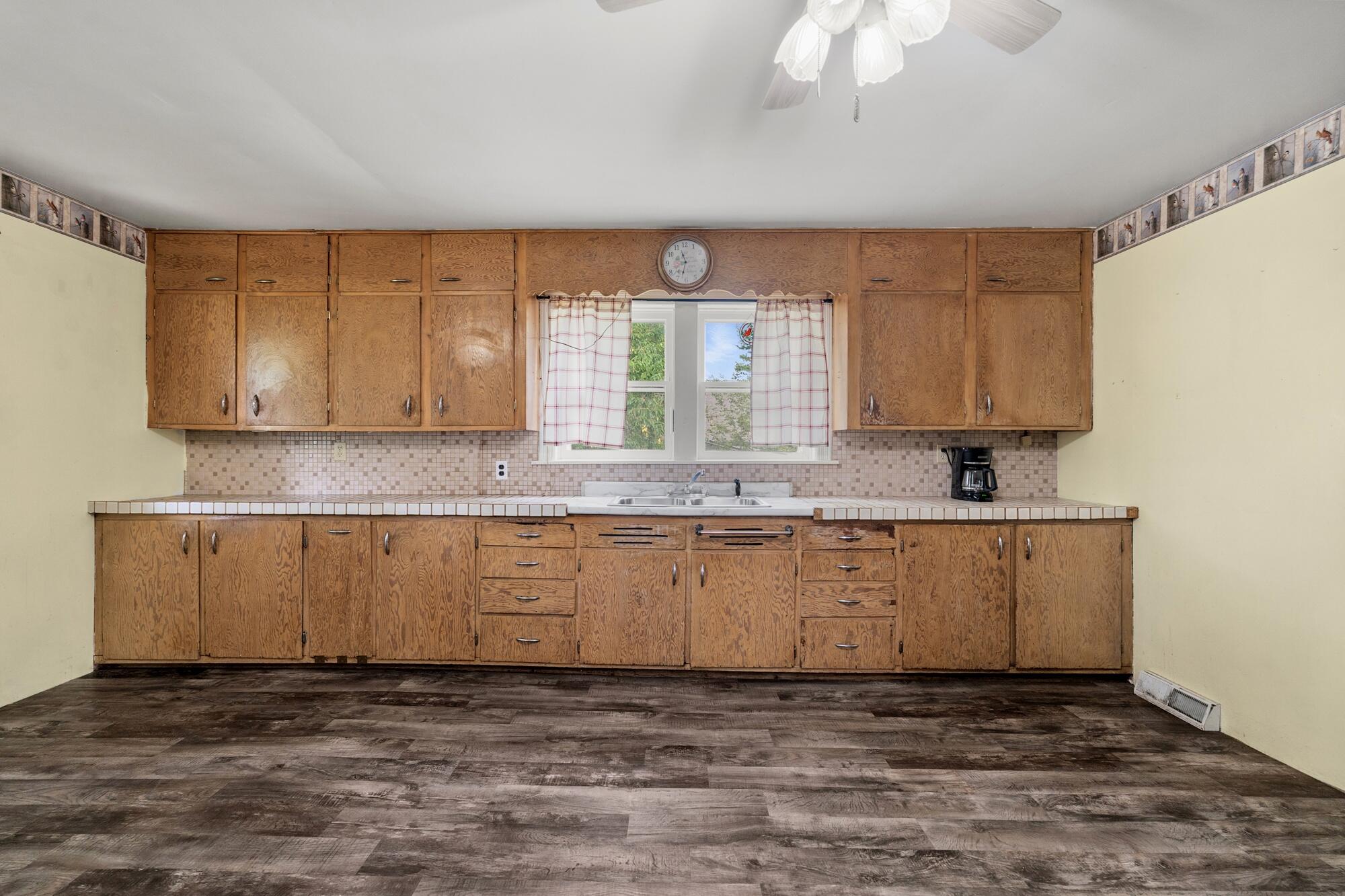 W12015 County Rd C Ettrick, WI 54627 - Photo 7 of 32 9__dsc0373