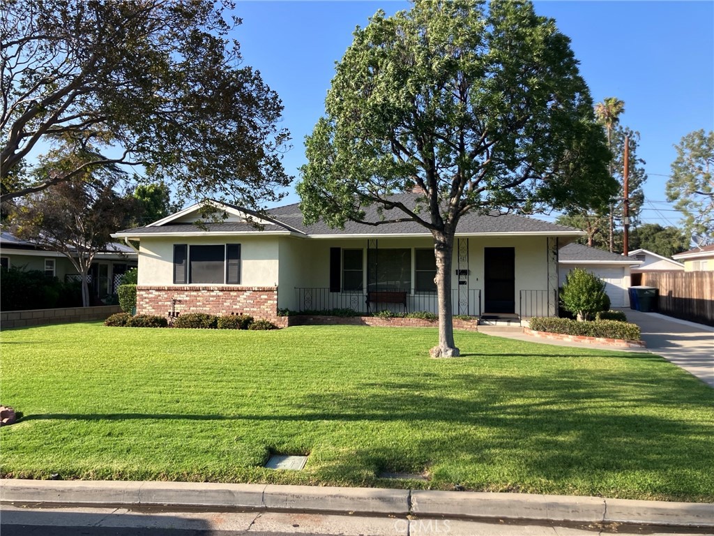 4621 Beverly Court Riverside, CA 92506 - Photo 1 of 26